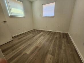 609 38th St in Lubbock, TX - Building Photo - Building Photo