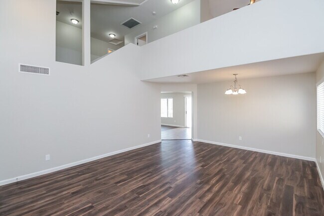 2415 W Wrangler Way in San Tan Valley, AZ - Building Photo - Building Photo
