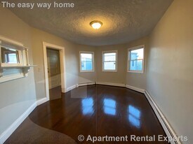 34 Speridakis Ter in Cambridge, MA - Building Photo