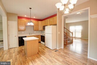 6135 Newport Terrace in Frederick, MD - Building Photo - Building Photo