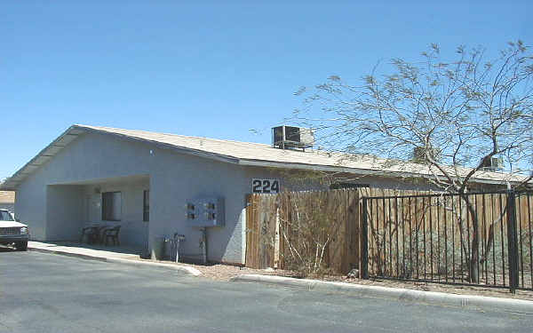 224 W Roger Rd in Tucson, AZ - Building Photo - Building Photo