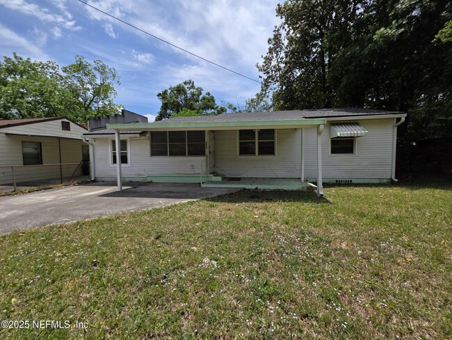 property at 2946 W 15th St