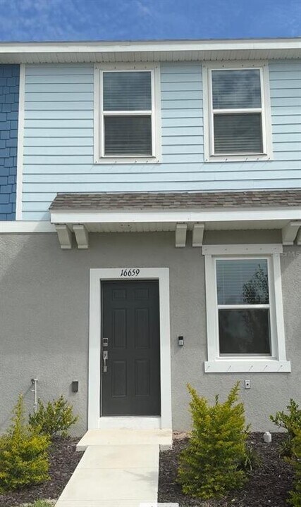 16659 San Nicola Pl in Bradenton, FL - Building Photo