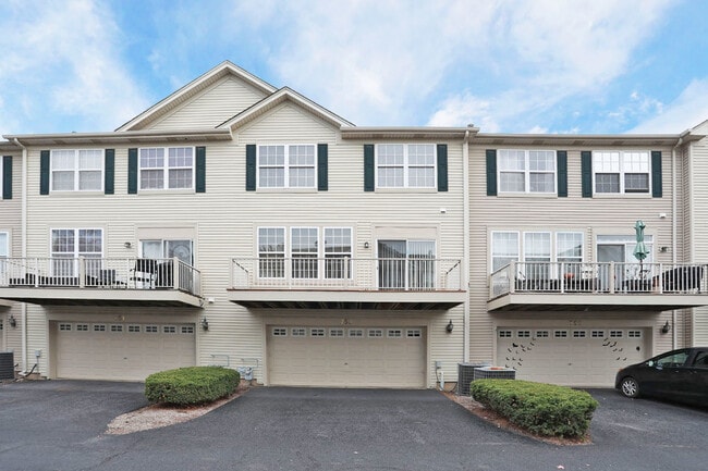 753 Thornbury Ct in Bartlett, IL - Building Photo - Building Photo