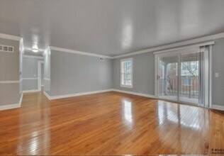 510 Shorely Dr in Barrington, IL - Building Photo - Building Photo