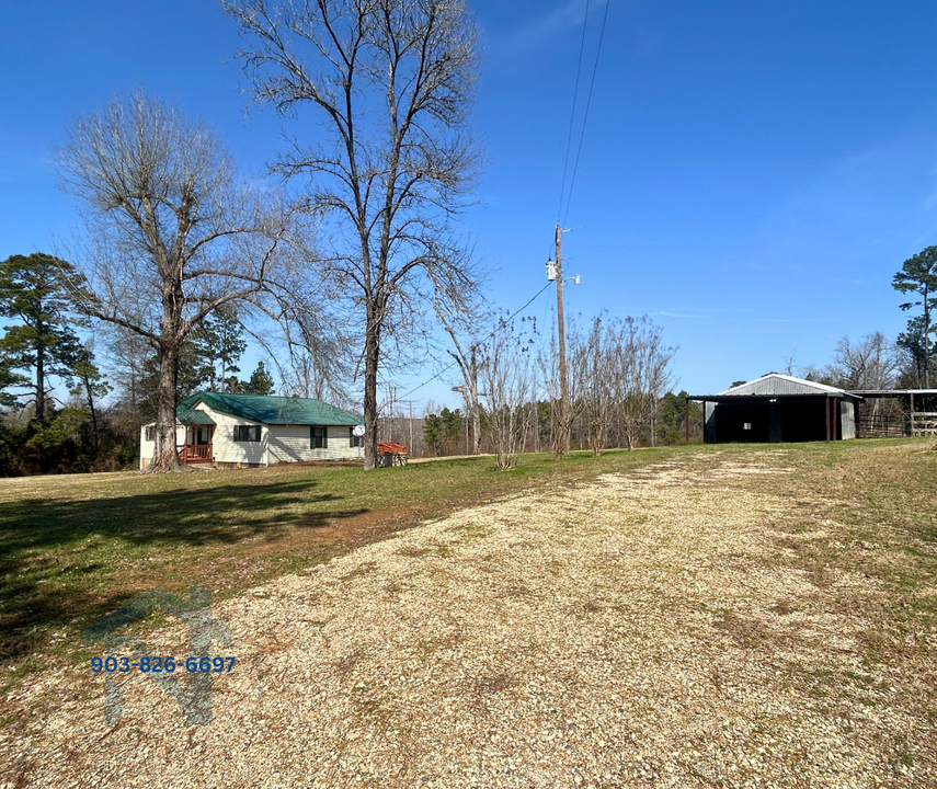 1832 Co Rd 1462 in Linden, TX - Building Photo