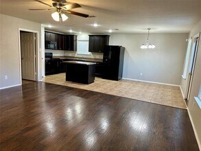 1804 Gayla Creek Dr in Little Elm, TX - Building Photo - Building Photo