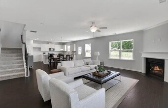 6165 Bennett Pkwy in Cumming, GA - Building Photo - Building Photo