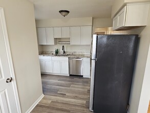 17780 Marquette St in Roseville, MI - Foto de edificio - Building Photo