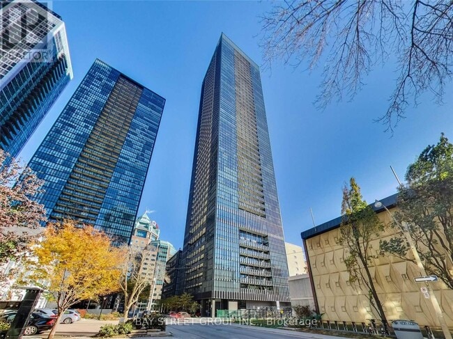 property at 101-2101 Charles St E