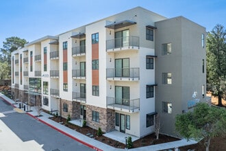 Coastal Senior Residences at The Park Lane in Monterey, CA - Building Photo - Building Photo