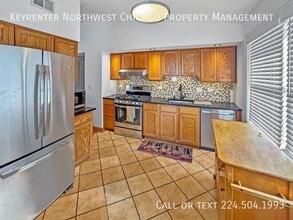 5815 Wilshire Ct in Hanover Park, IL - Building Photo - Building Photo