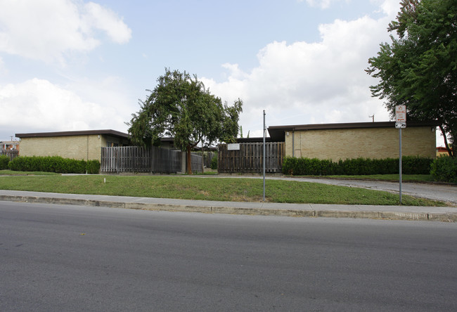 Garden Courts Apartments in Balcones Heights, TX - Building Photo - Building Photo