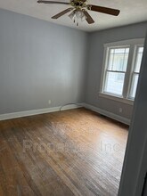 2328 S 10th St in Springfield, IL - Building Photo - Building Photo