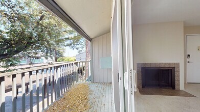 481 Ignacio Blvd in Novato, CA - Building Photo - Building Photo