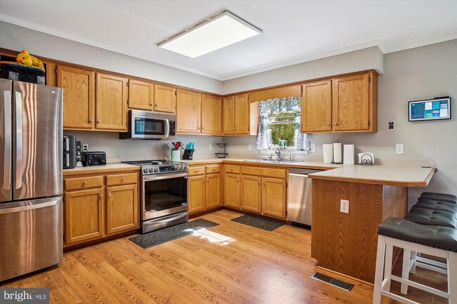 813 Petinot Pl in Stevensville, MD - Building Photo - Building Photo