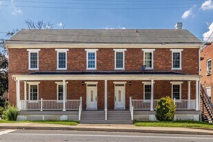 4 S Westside Ave in Funkstown, MD - Building Photo