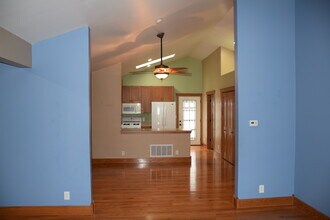 67 Union St in Douglas, MI - Foto de edificio - Building Photo