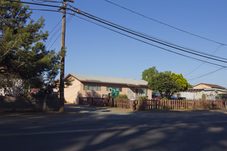 754-760 Anita St in Chula Vista, CA - Building Photo - Building Photo