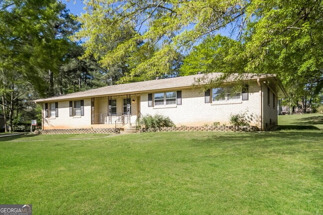3730 Sunny Hill Dr in Loganville, GA - Building Photo - Building Photo
