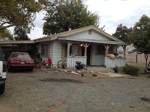 7601-7611 Twin Oaks Ave in Citrus Heights, CA - Building Photo - Building Photo