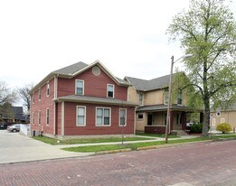 132 State St in Elkhart, IN - Building Photo