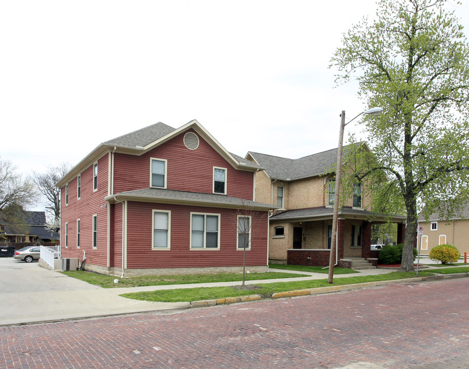 132 State St in Elkhart, IN - Foto de edificio