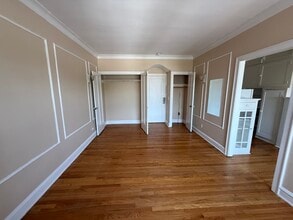2801 N Keating Ave in Chicago, IL - Building Photo - Building Photo