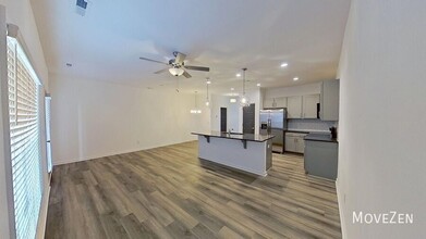11 S Lenny Dr in Clayton, NC - Building Photo - Building Photo