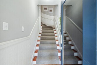 49 Cortland Ave in San Francisco, CA - Building Photo - Building Photo