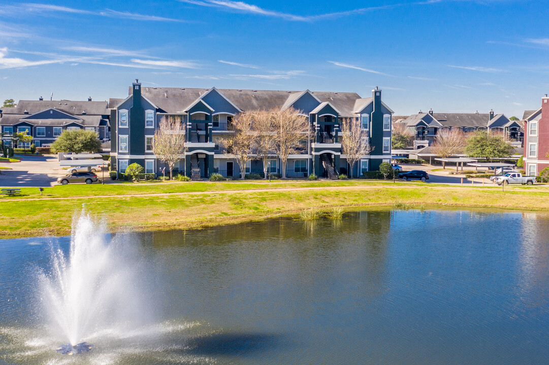 Retreat at Lakeside in Houston, TX - Foto de edificio