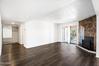 12247 N Fountain Hills Blvd in Fountain Hills, AZ - Building Photo - Building Photo