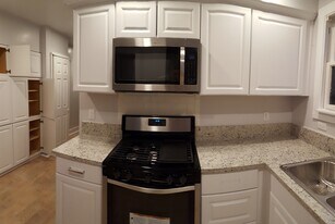 3312 6th Avenue, Unit B in Sacramento, CA - Building Photo