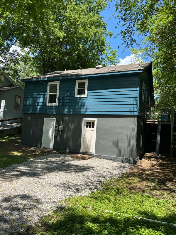 711 Grandview Ave in Florence, AL - Building Photo - Building Photo