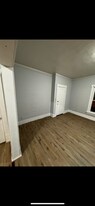 216 Methow St, Unit #1 in Wenatchee, WA - Building Photo