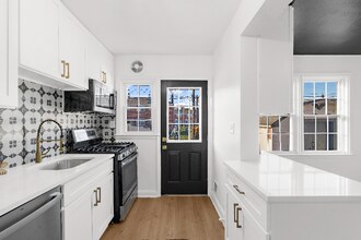 2221 Coralthorn Rd in Middle River, MD - Building Photo - Building Photo