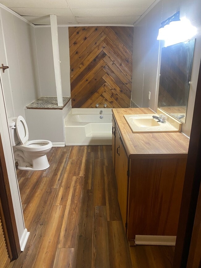 1801 E Main St, Unit A in New Iberia, LA - Building Photo - Building Photo