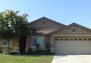 2517 Basque Hills Dr in Bakersfield, CA - Building Photo