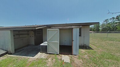 12136 SE 53rd Terrace Rd in Belleview, FL - Building Photo - Building Photo