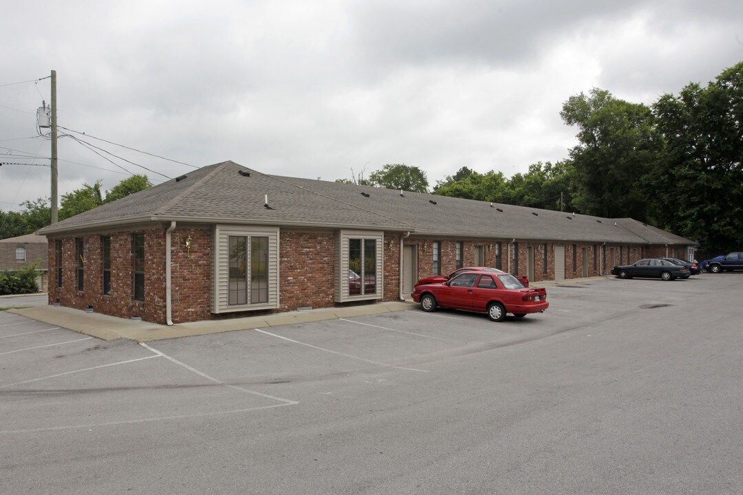 145 Professional Bldg in Gallatin, TN - Foto de edificio