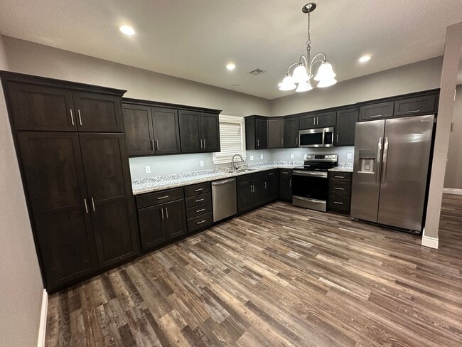 6426 Racine St in Neosho, MO - Building Photo - Building Photo