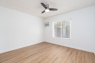 1600 W. 5th St. in Oxnard, CA - Building Photo - Interior Photo