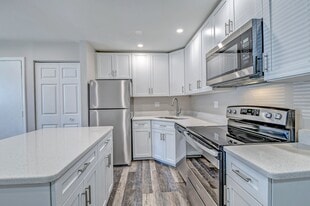 Hidden Creek in Crown Point, IN - Building Photo