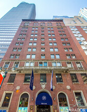 132 East 45th Street in New York, NY - Building Photo - Building Photo