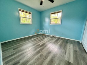 6822-6824 Laurel Ave in Portage, IN - Building Photo - Building Photo