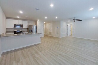 110 Metalmark Dr in Pensacola, FL - Building Photo - Building Photo