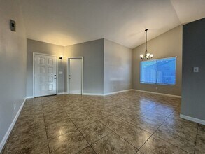 210 S Elm St in Chandler, AZ - Building Photo - Building Photo