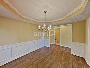 2041 Vintage Oaks Dr in Loganville, GA - Building Photo - Building Photo