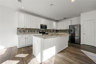 1183 Lanier Springs Dr NE in Buford, GA - Building Photo - Building Photo