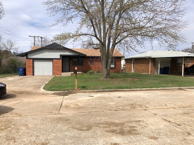 property at 11909 Mt View Blvd